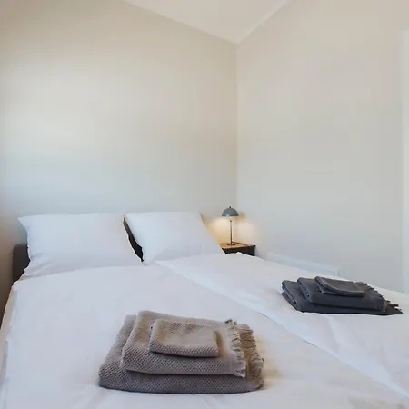 Сasa de vacaciones Neu Rügen Resørt Großzügige, Gemütliche Doppelhaushälfte Hanna Mit Terrasse