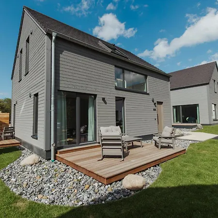 Neu Rügen Resørt Großzügige, Gemütliche Doppelhaushälfte Hanna Mit Terrasse Ferienhaus